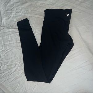 Lululemon black wunder under size 6